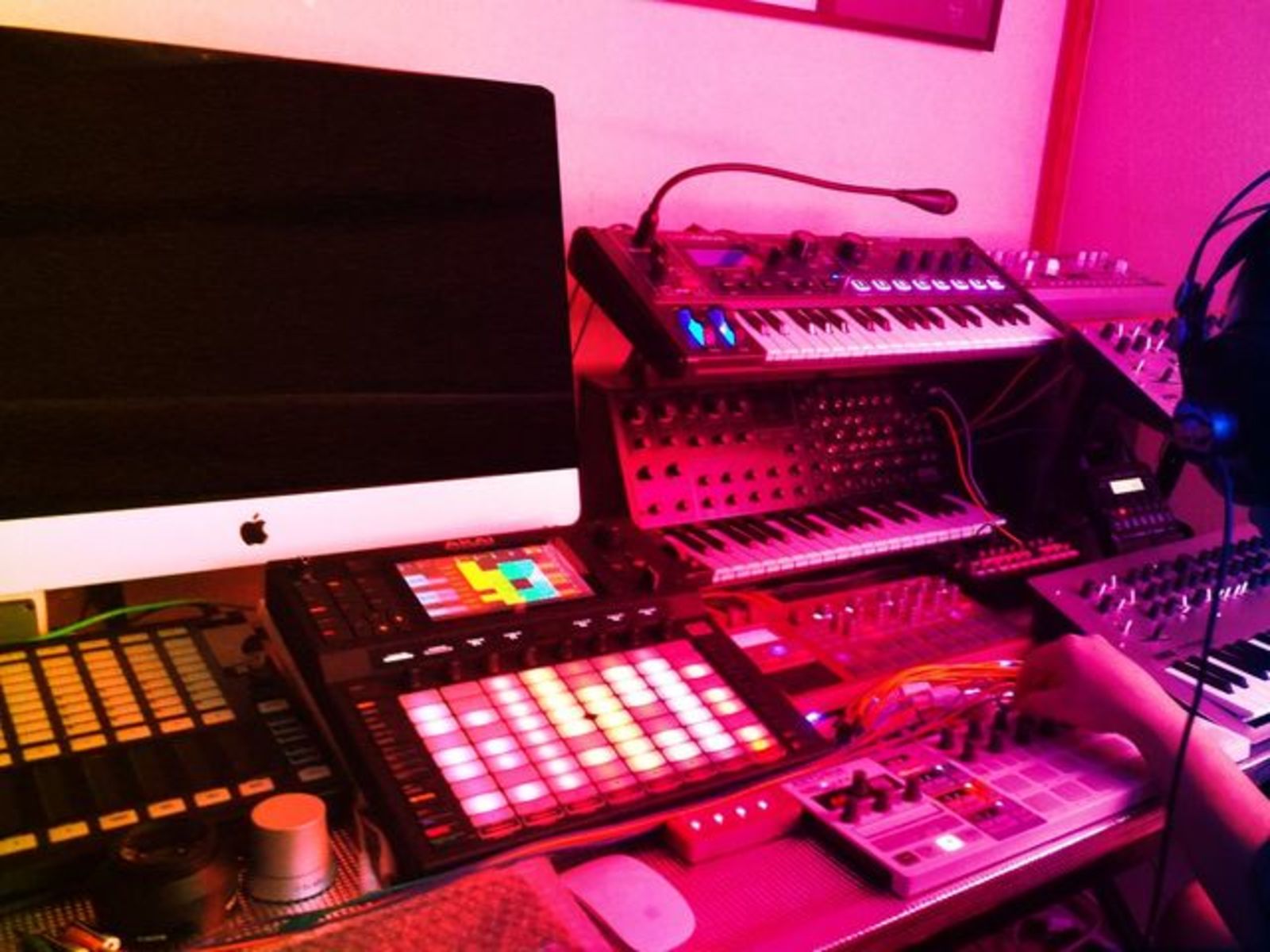 allainrauendj's music gear photo