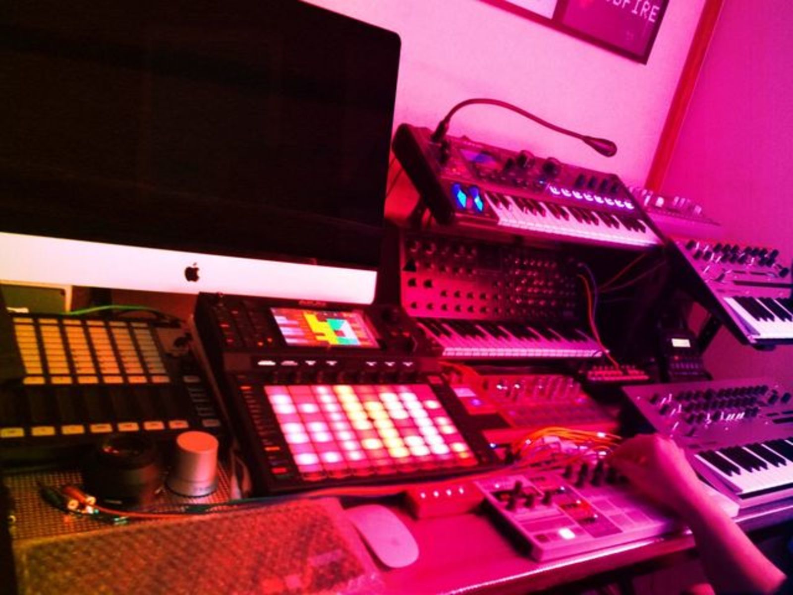 allainrauendj's music gear photo