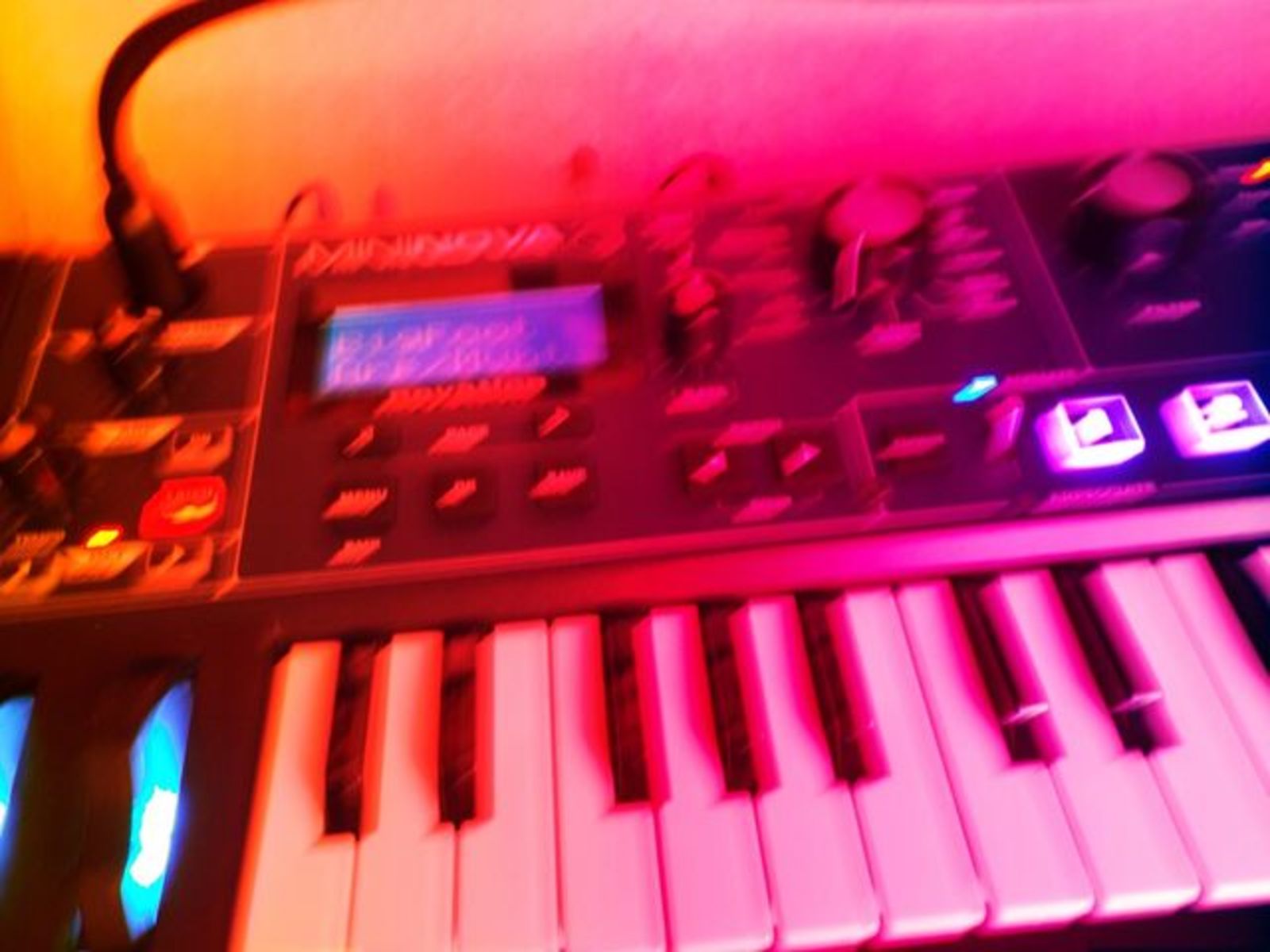 allainrauendj's music gear photo