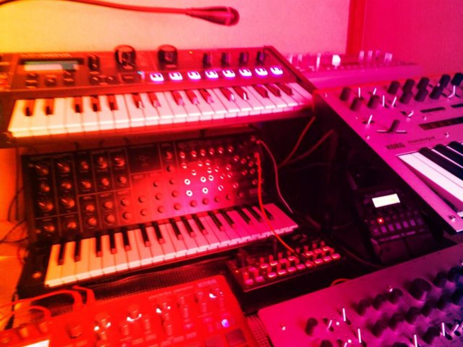 allainrauendj's music gear photo