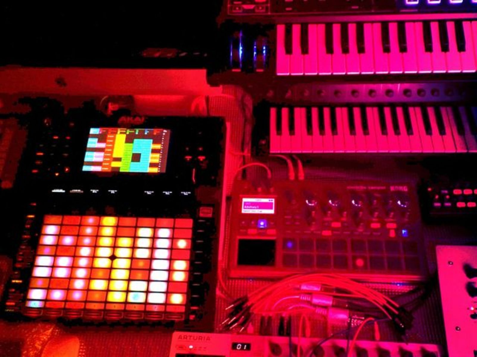 allainrauendj's music gear photo