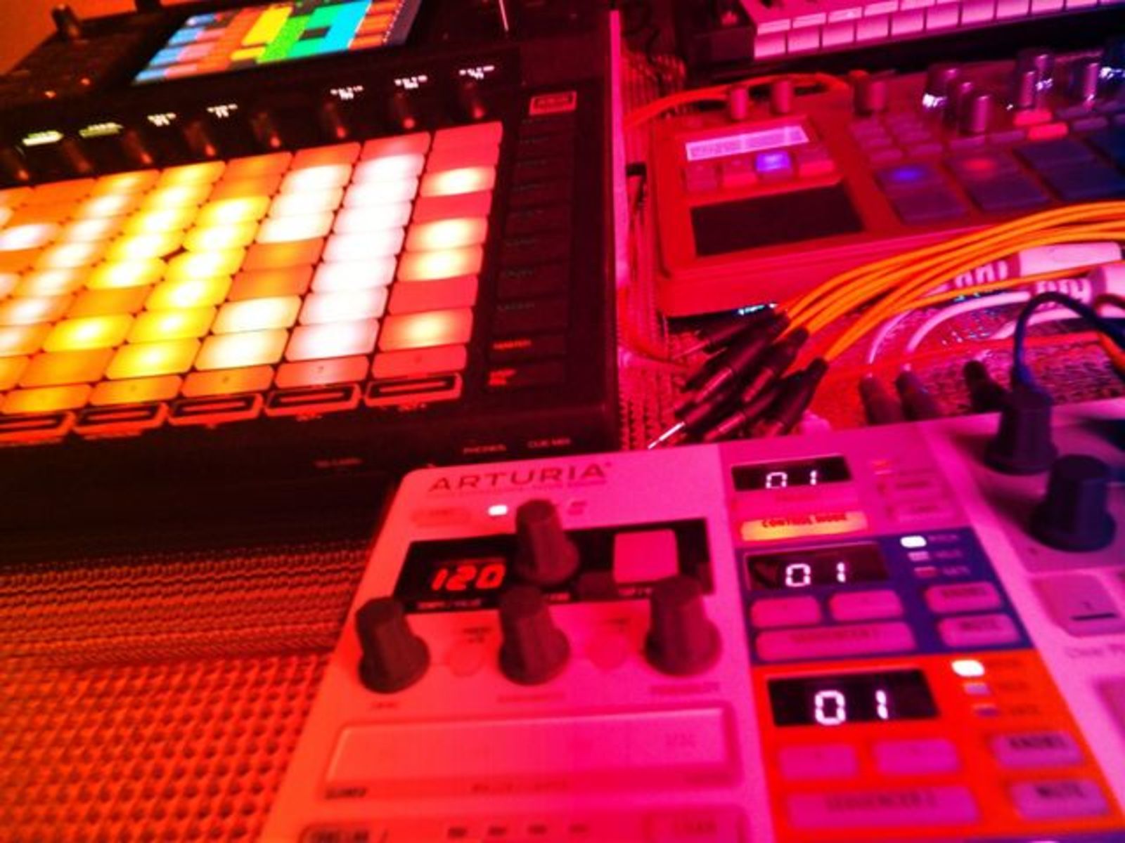 allainrauendj's music gear photo