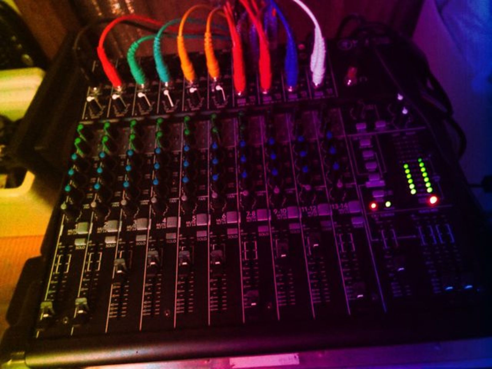 allainrauendj's music gear photo