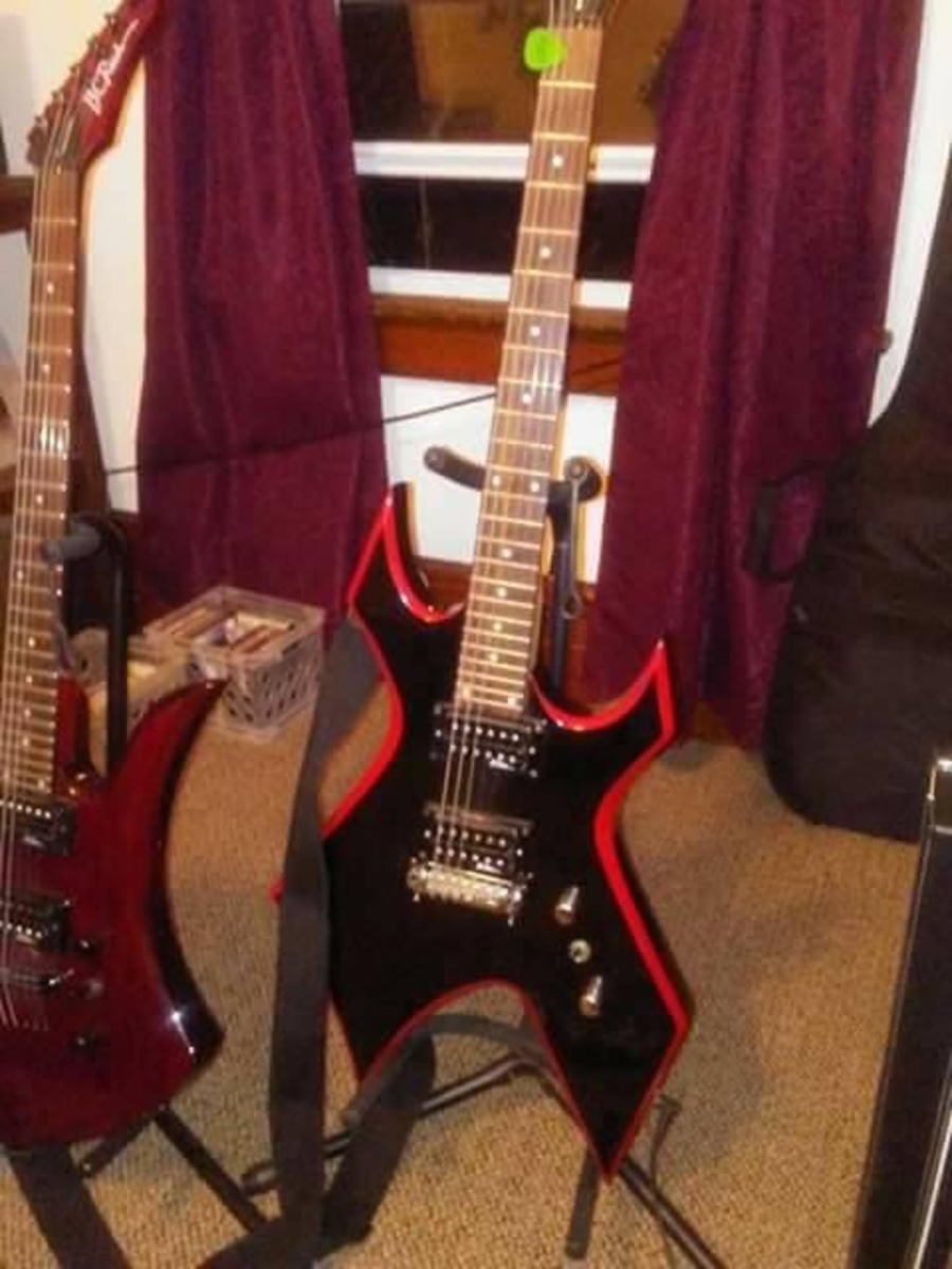 Metal Music Gear Setup by aron_mccracken featuring B.C. Rich Warlock Widow and B.C. Rich Mockingbird