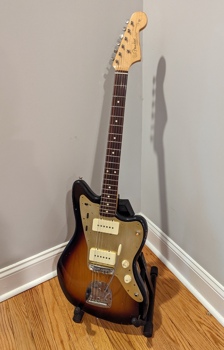 Country Music Gear Setup by dc86 featuring Fender Road Worn '60s Jazzmaster, Mastery Bridge M1, and Curtis Novak - JM-V and 2 more pieces of gear