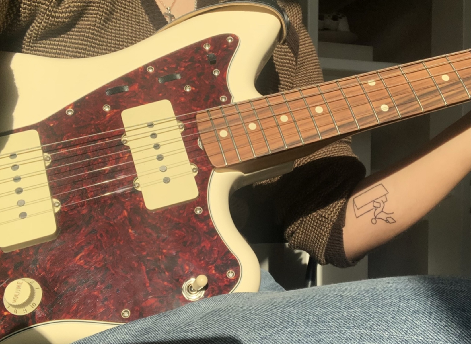 Music Gear Setup by stepukka featuring Fender VINTERA® '60S JAZZMASTER®