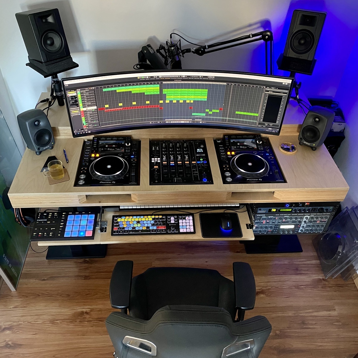 kdh's music gear photo