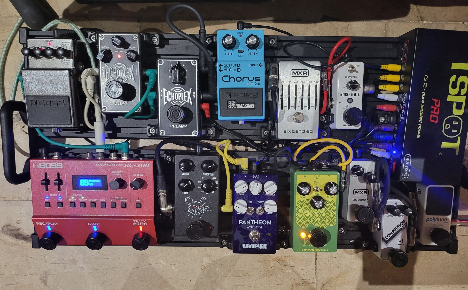 Pedalboard by citizenbystander featuring EarthQuaker Devices Plumes, Boss RV-6 Reverb, and Dunlop Echoplex Delay EP103 and 8 more pieces of gear