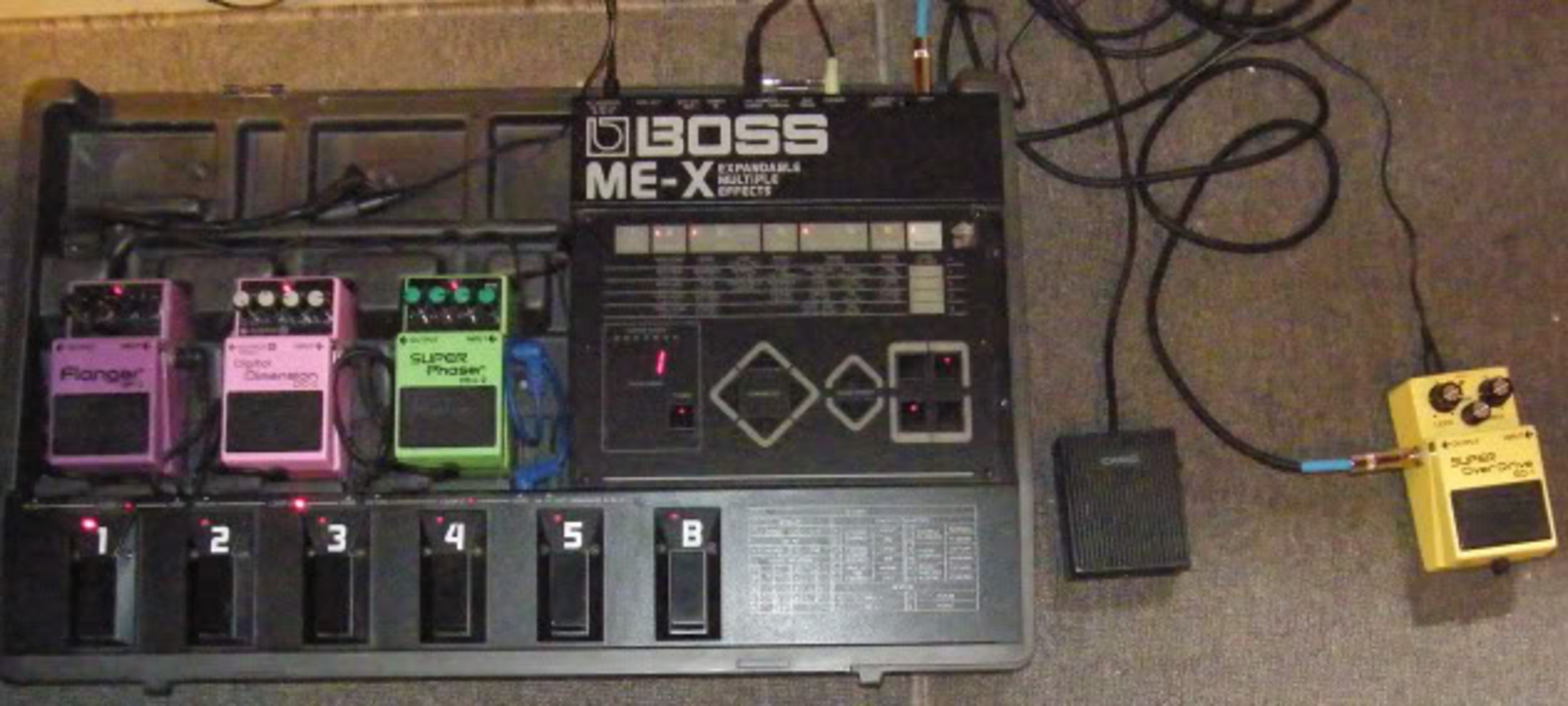 Boss Pedalboard by eboe featuring Boss ME-X Multi Effects Unit, Boss BF-2 Flanger, and Boss PH-2 Super Phaser and 3 more pieces of gear
