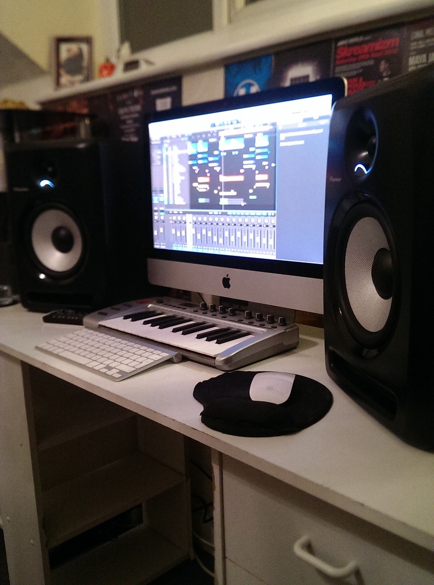 tomforsey's music gear photo