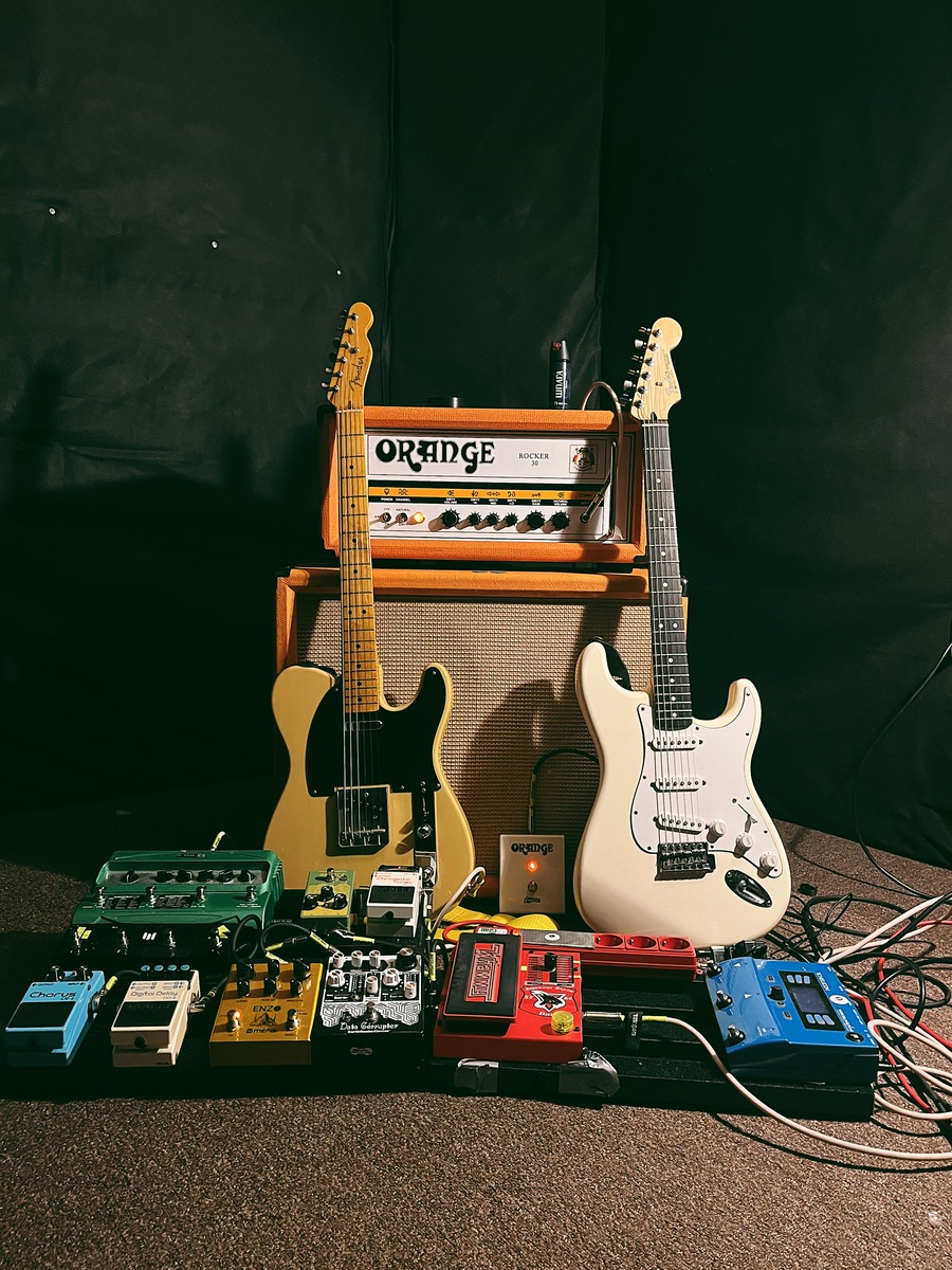 Pedalboard by gigsucker featuring Orange Rocker 30 (Head), Line 6 DL4 Delay Modeler, and DigiTech WH-5 Whammy V and 11 more pieces of gear