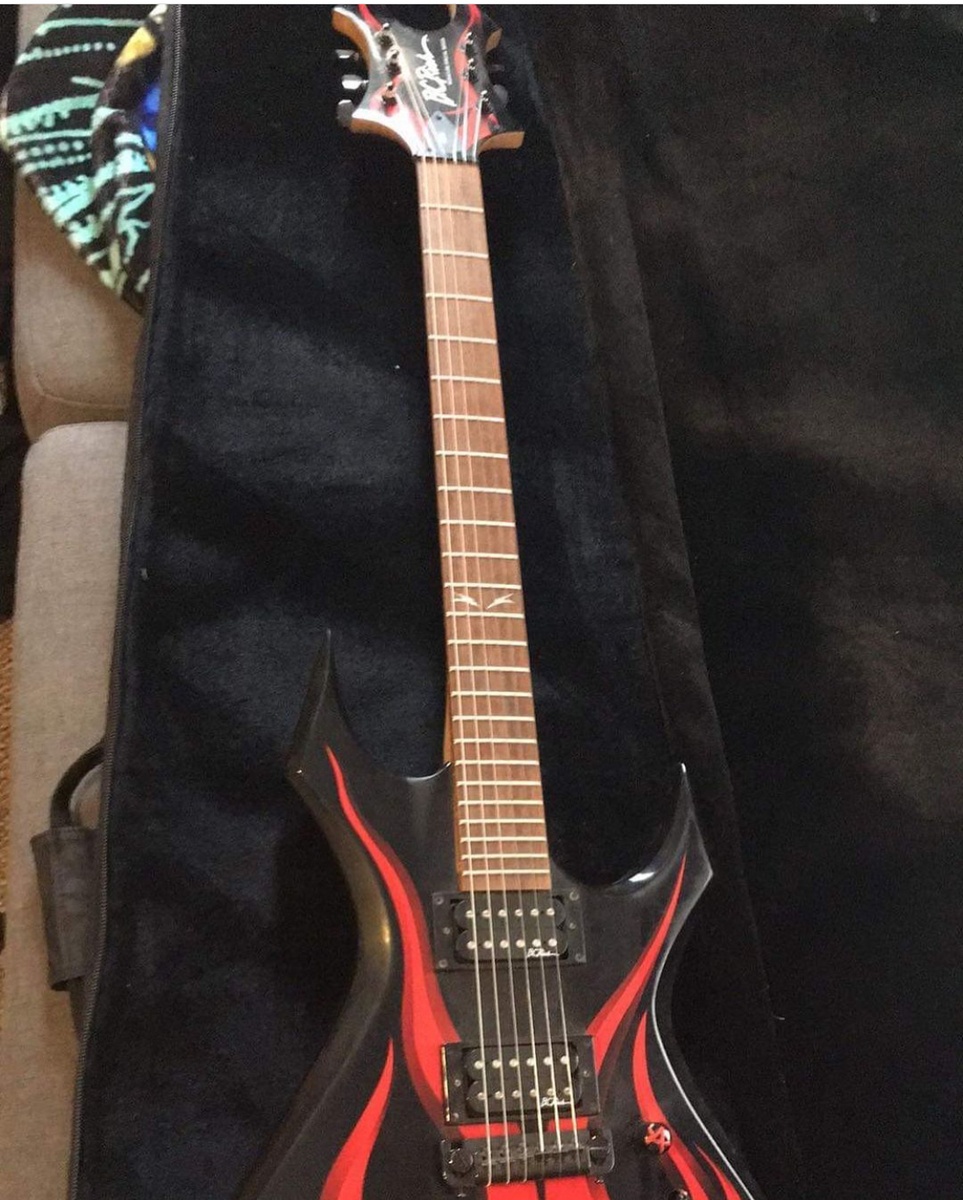 Music Gear Setup by aron_mccracken featuring B.C. Rich Kerry King Signature Special Warlock
