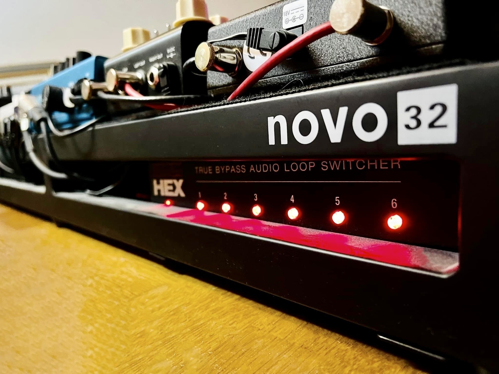 Country Pedalboard by dy_kord featuring Voodoo Lab HEX Audio Loop Switcher, Pedaltrain Novo 32, and George L's Effects Pedal Cable Kit and 3 more pieces of gear