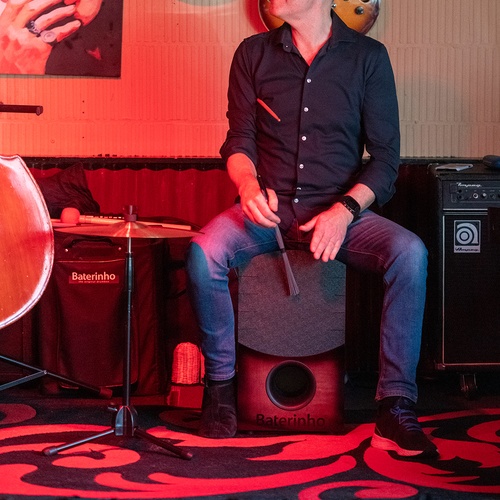 Photo of Baterinho in a live and drums