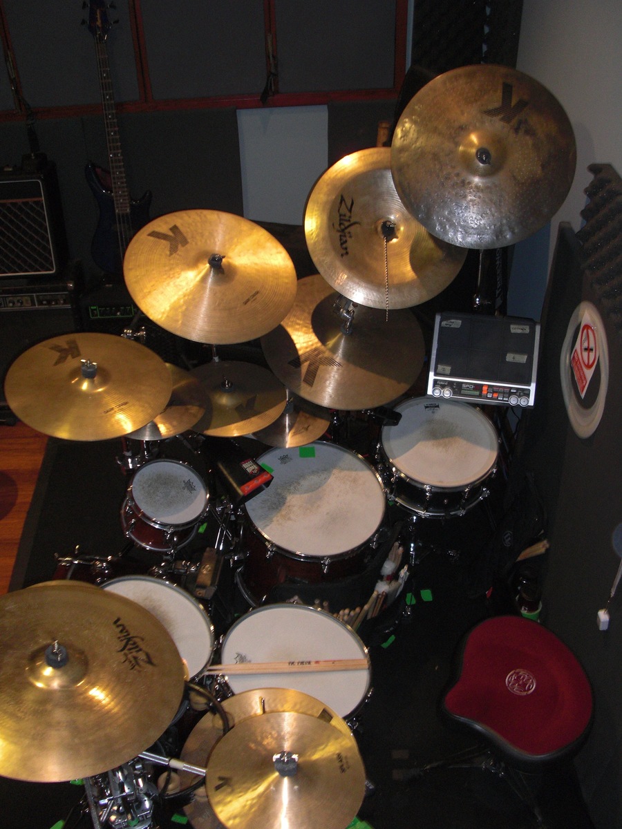 global_wave's music gear photo