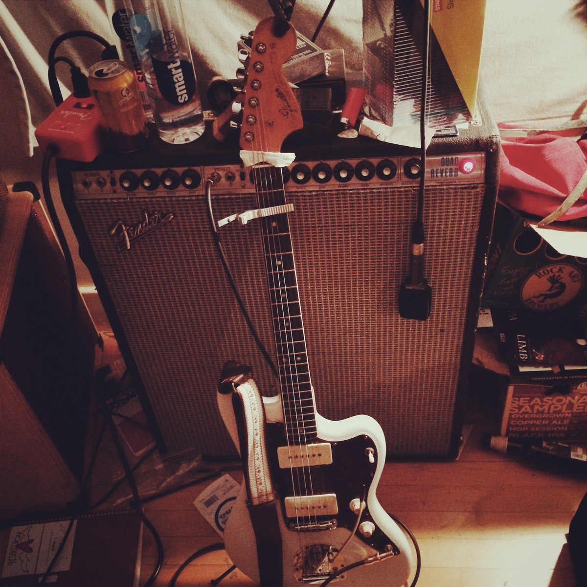Blues Amp Rig by allegedsongsmith featuring Fender Quad Reverb Amplifier and 1966 Fender Jazzmaster