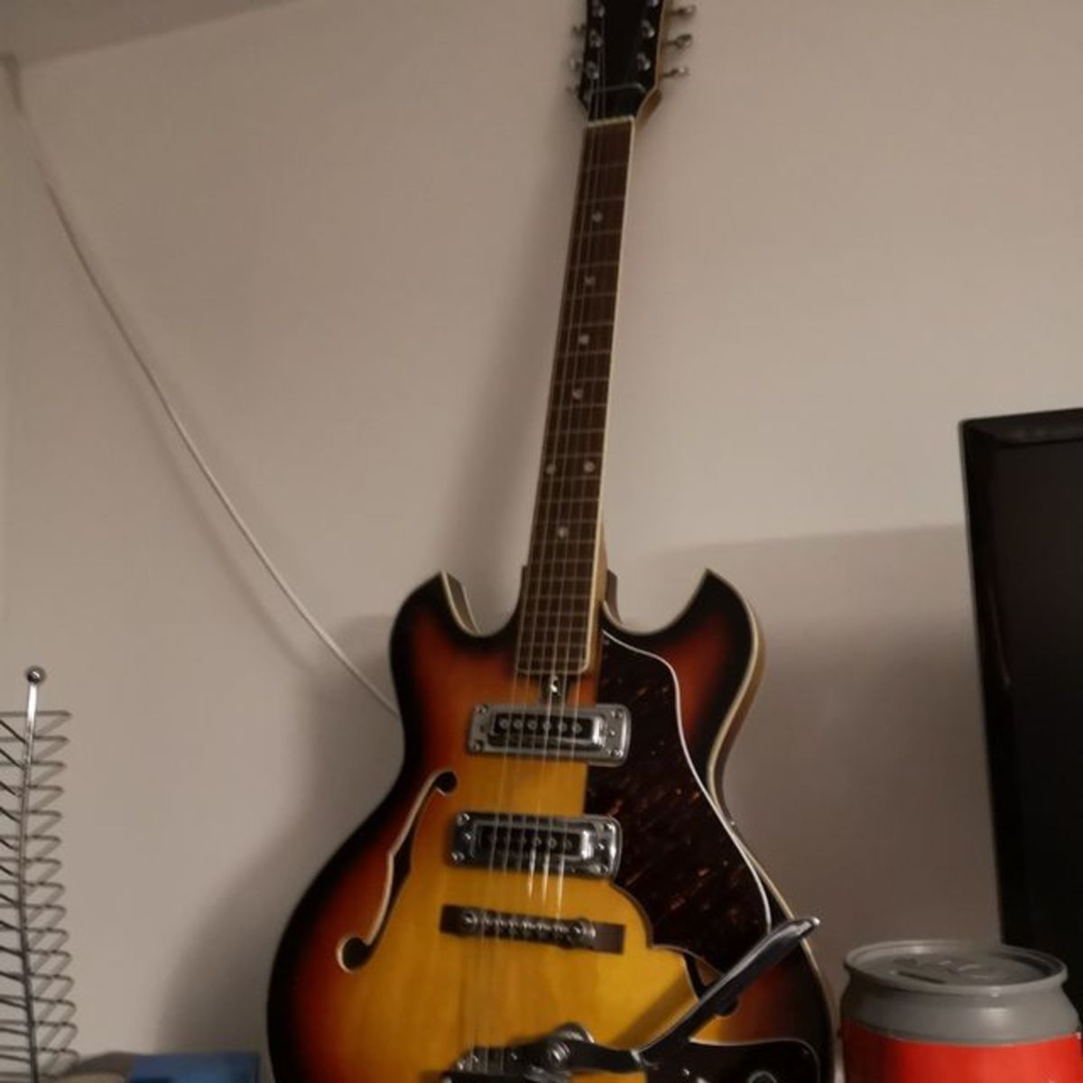 Music Gear Setup by dippypepsi123 featuring Audition Hollow Body