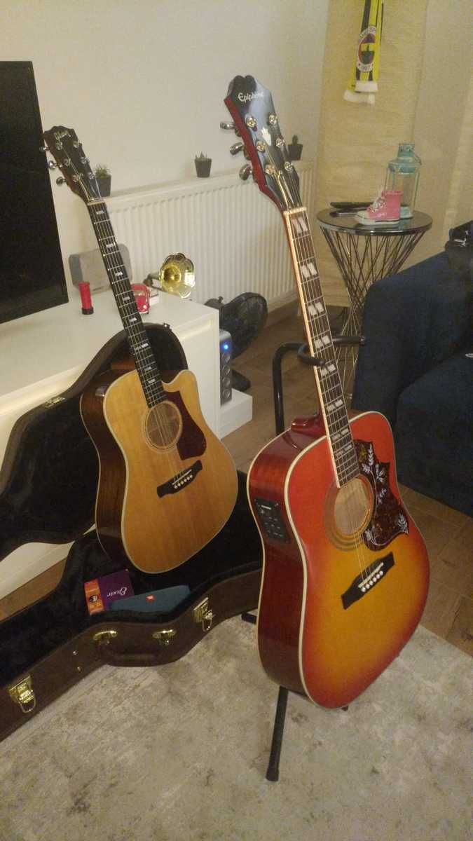 Music Gear Setup by hakanbaysal featuring Gibson Montana HP 735 R Dreadnought, Epiphone Modern Collection Hummingbird PRO, and Elixir Strings Nanoweb 80/20 Acoustic Guitar Strings - .010-.047 Light 12-String
