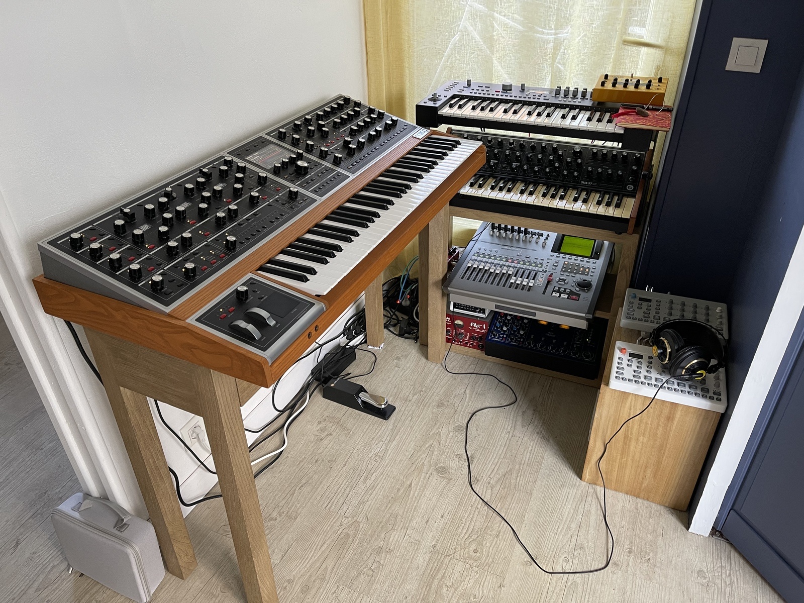 Electronic Studio Setup by oxygenartstudio featuring Moog One Polyphonic Analog Synthesizer, Moog Sub 37 Paraphonic Analog Synthesizer, and Dave Smith Instruments Mopho Desktop and 10 more pieces of gear