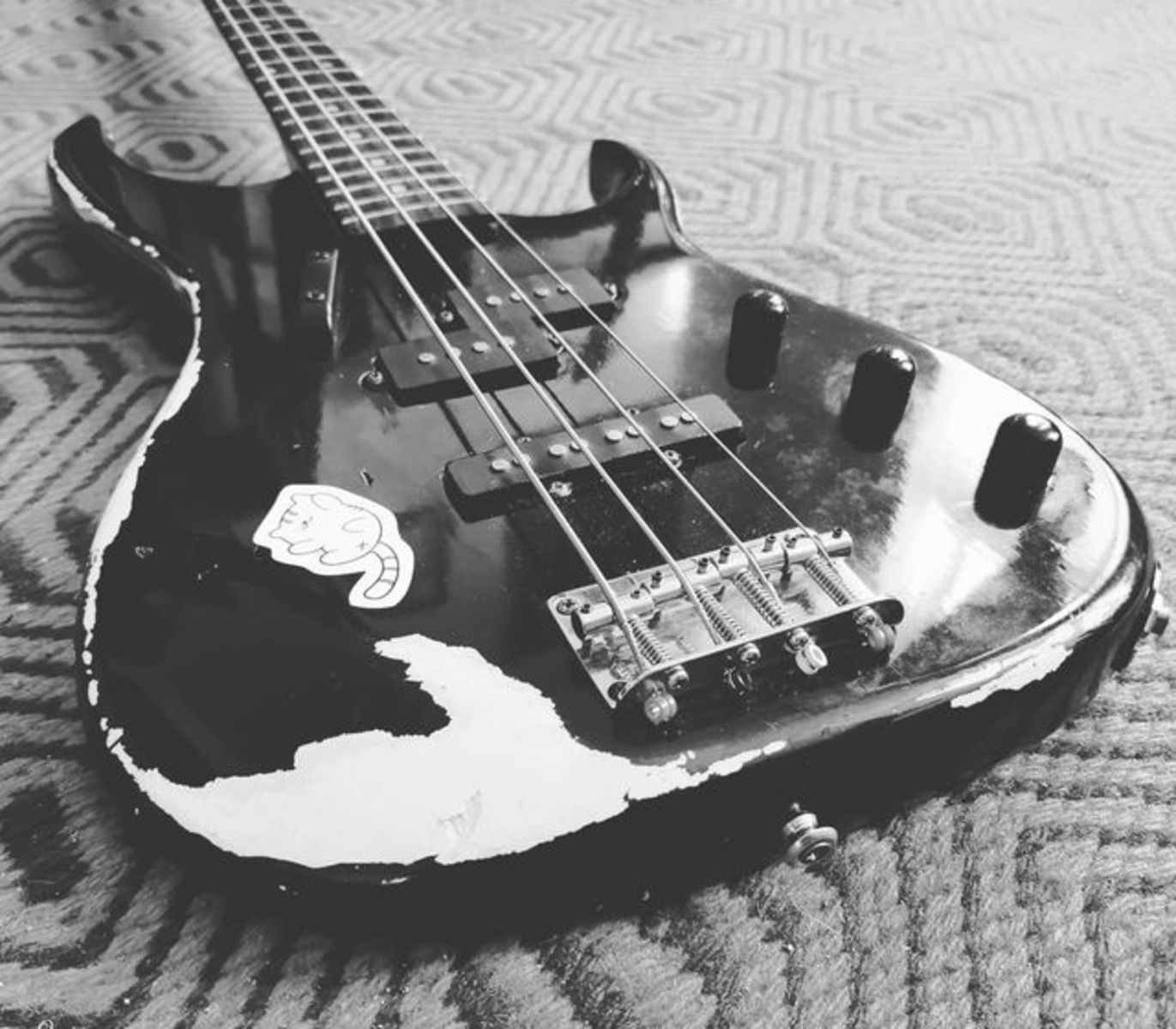 Music Gear Setup by maibanez featuring Ibanez EXB404