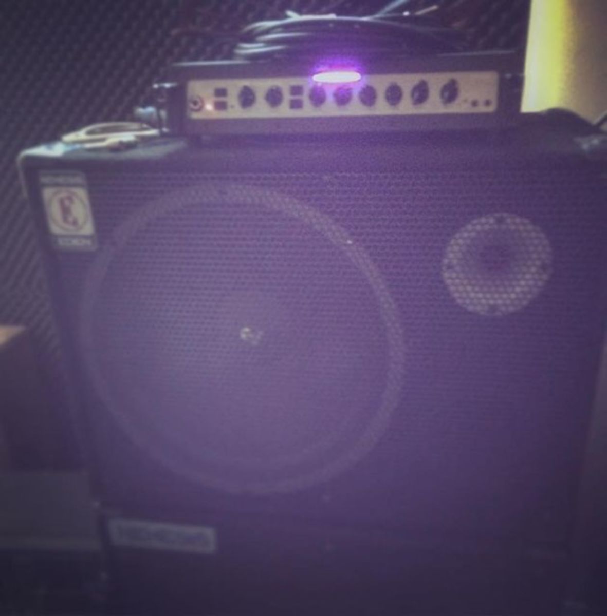 Music Gear Setup by maibanez featuring Ampeg Portaflex PF-500 Bass Head