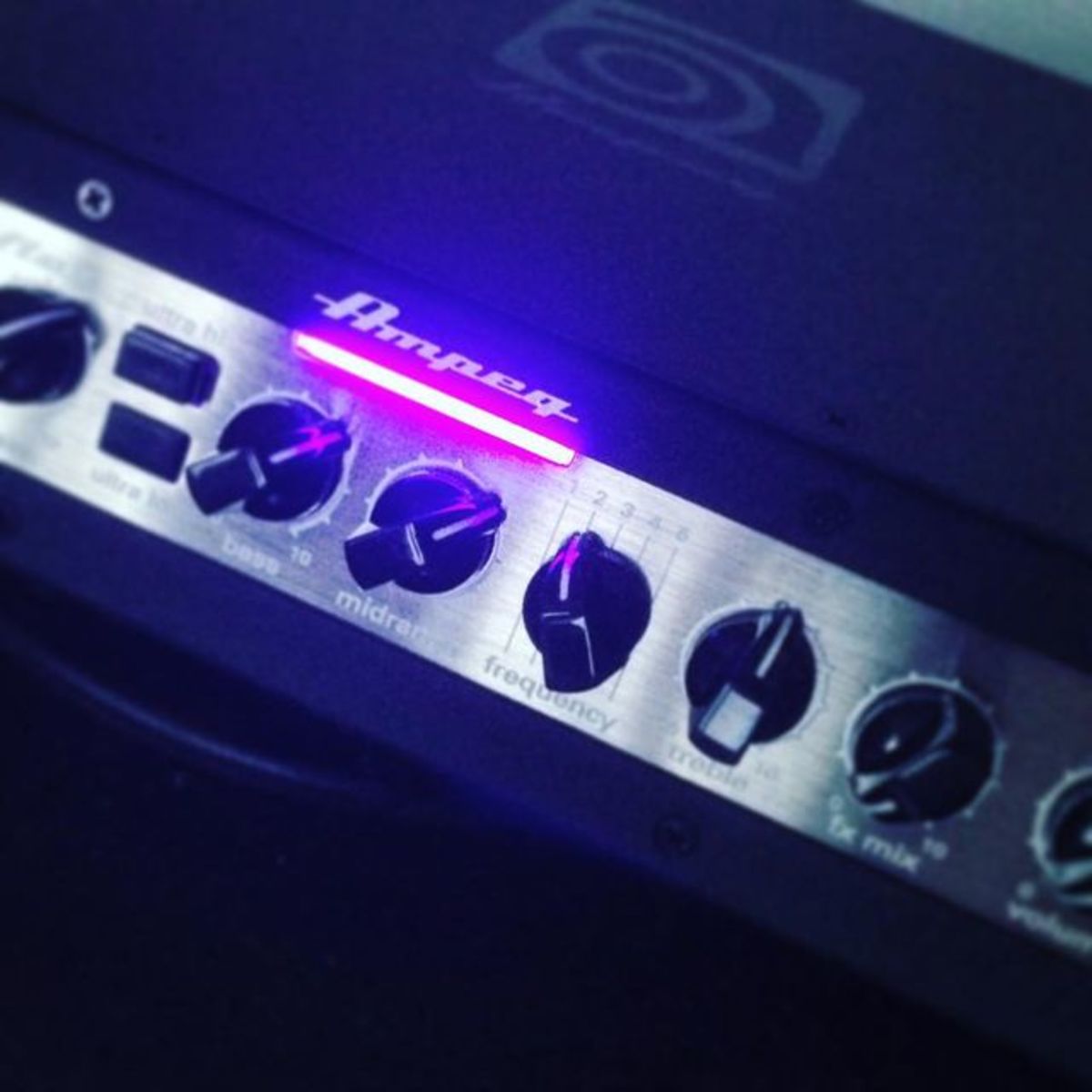 Music Gear Setup by maibanez featuring Ampeg Portaflex PF-500 Bass Head