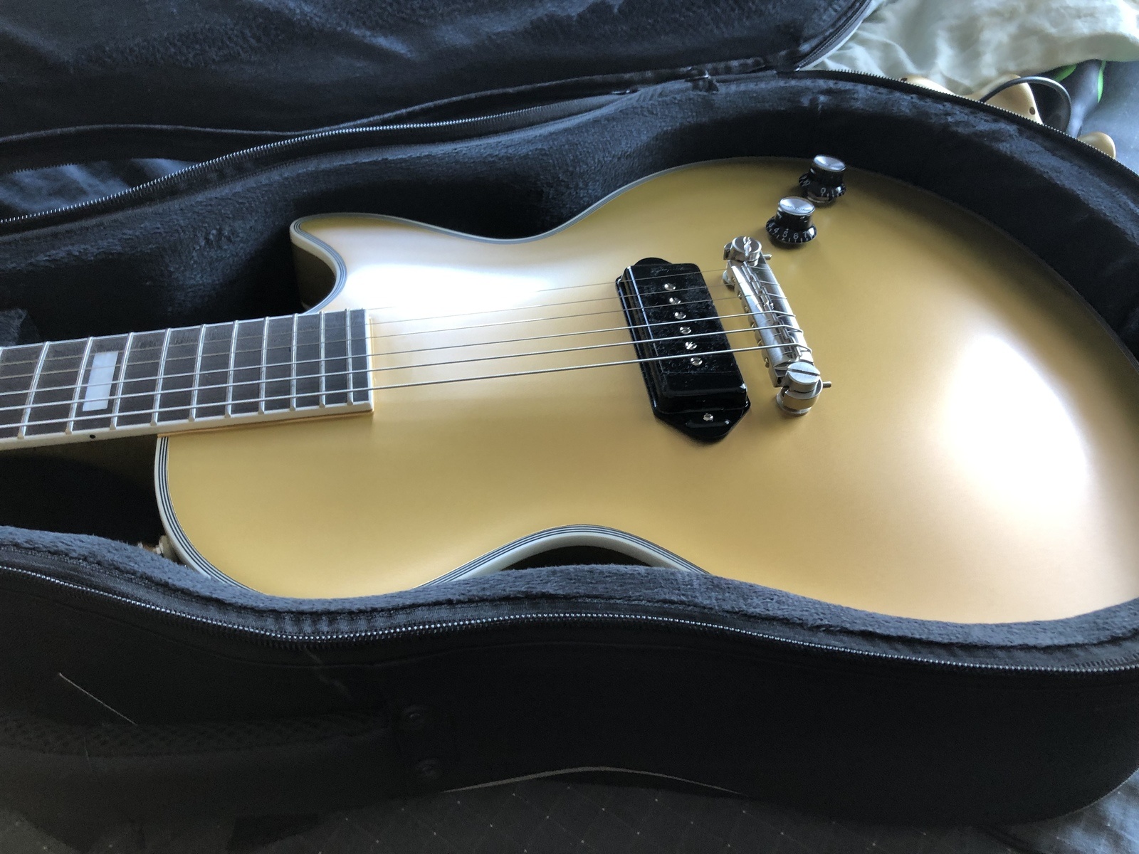 Music Gear Setup by williamp720 featuring Epiphone Jared James Nichols Les Paul Goldtop Outfit "Gold Glory"