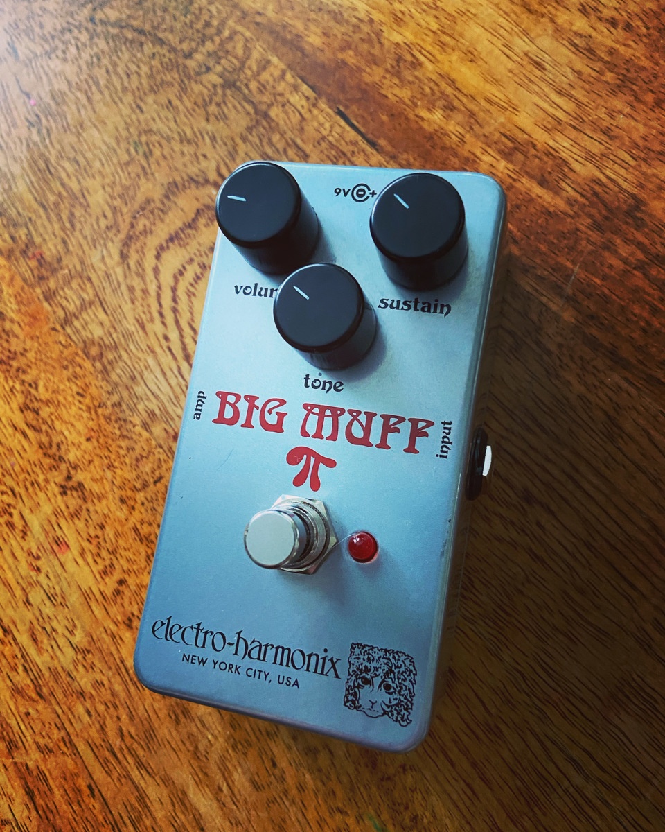 Pedalboard by grumpy featuring Electro-Harmonix Ram’s Head Big Muff Pi Reissue