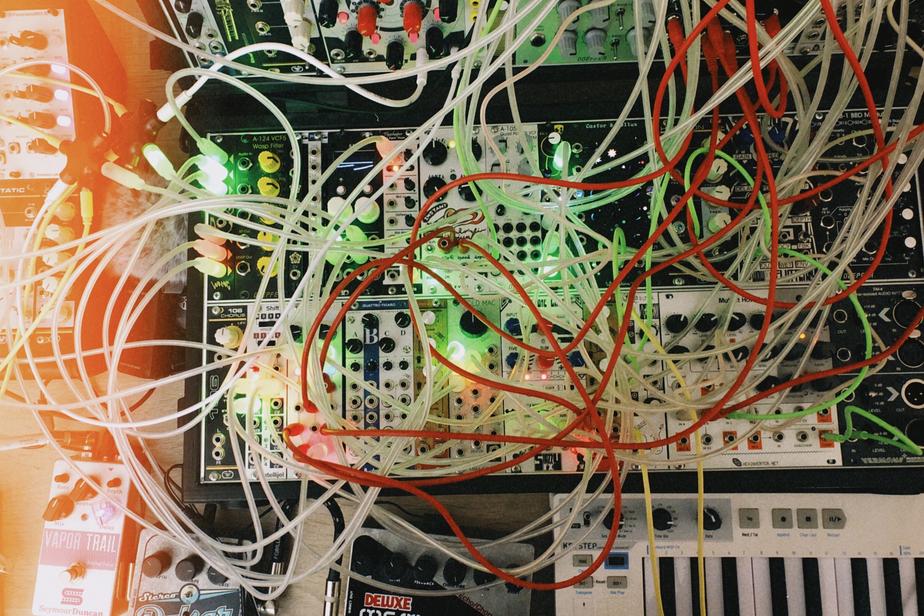 monochrome's music gear photo