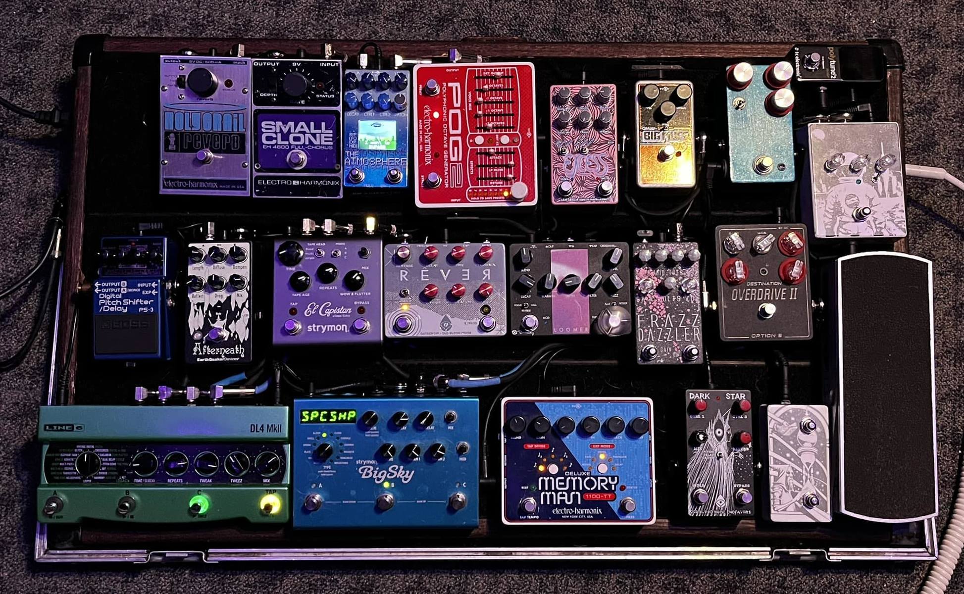 Pedalboard by nathaniel_danger_fitzgerald featuring EarthQuaker Devices Afterneath V3, Datachoir x Old Blood Noise Endeavors Rêver Reverse Delay and Reverb Version 2, and Old Blood Noise Endeavors Dark Star and 17 more pieces of gear