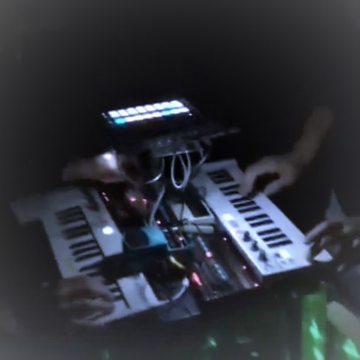projekt_eiskasten's music gear photo
