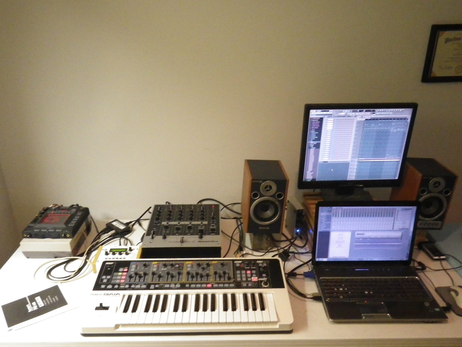 rowlandrose's music gear photo