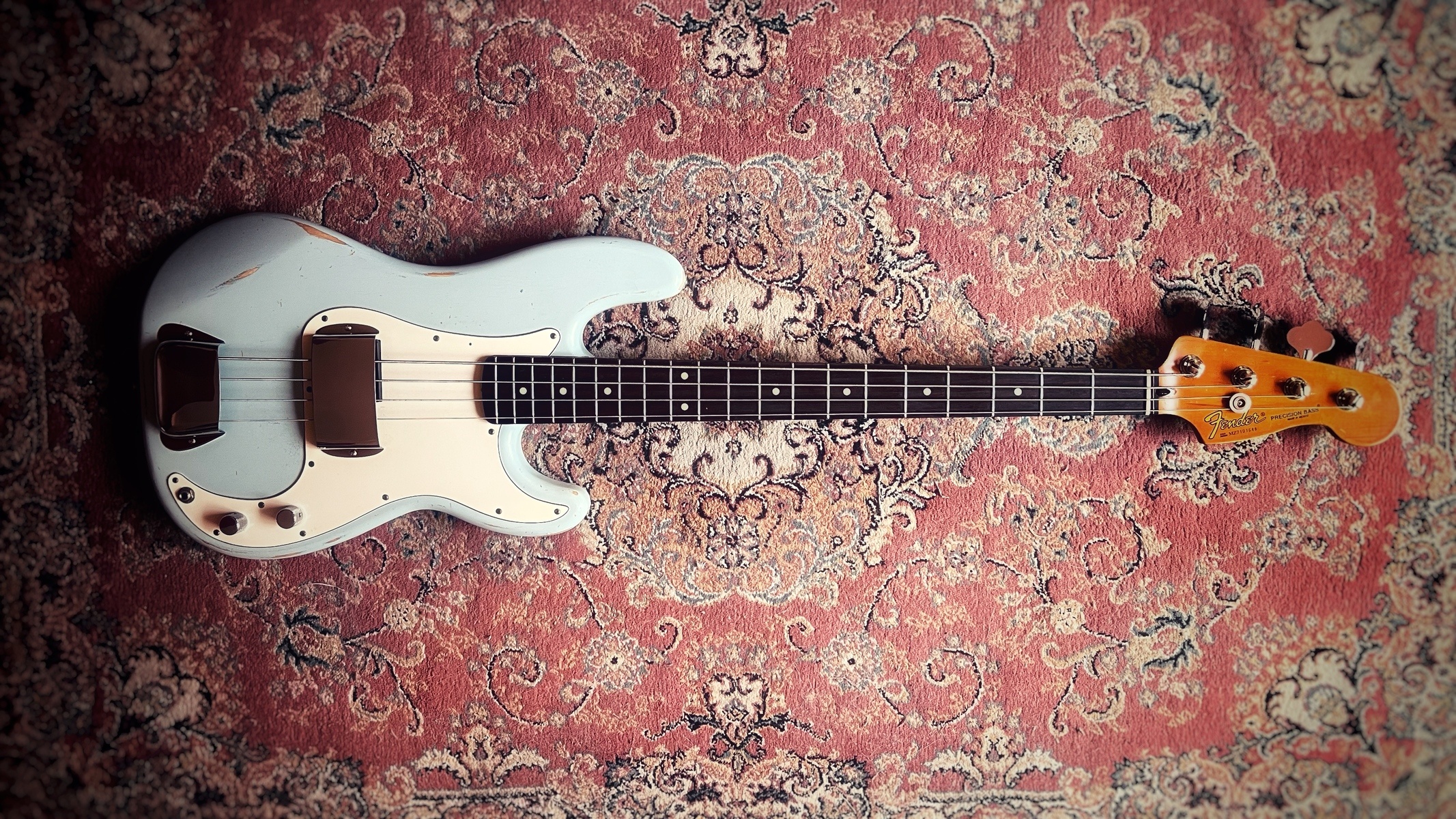 Music Gear Setup by ramonherver featuring Fender MIM Precision