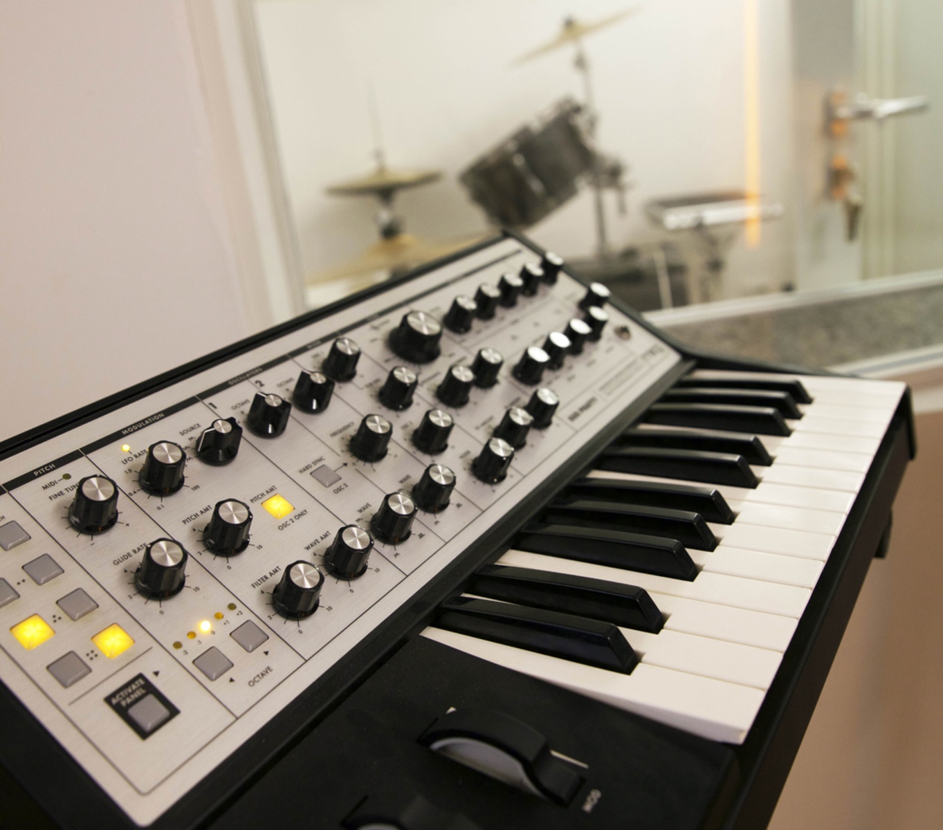 Electronic Synth Setup by jacopogobber featuring Moog Sub Phatty