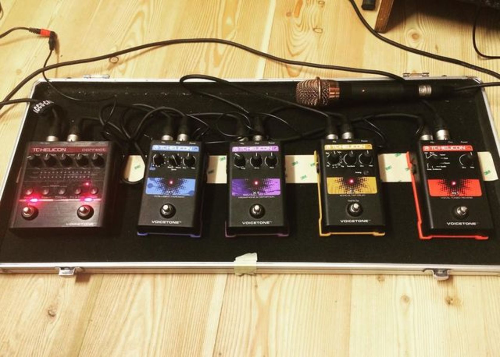 TC Helicon Pedalboard by jacopogobber featuring TC Helicon VoiceTone R1, TC Helicon VoiceTone T1, and TC Helicon VoiceTone X1 and 3 more pieces of gear