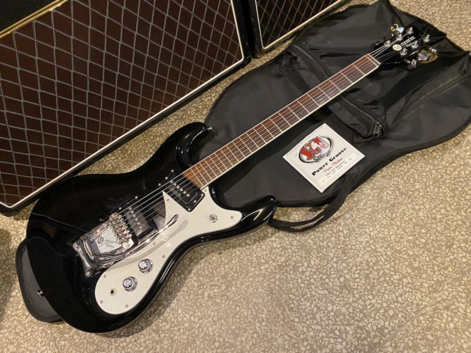 Music Gear Setup by temporarywisdom featuring Mosrite Original Mark I 1964