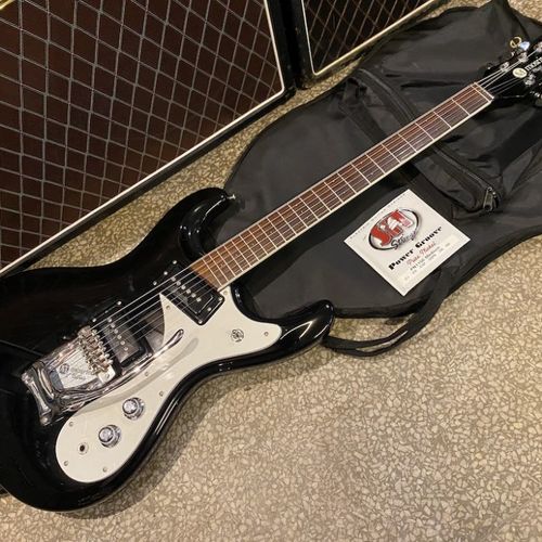 Photo of Mosrite Original Mark I 1964 in a guitar