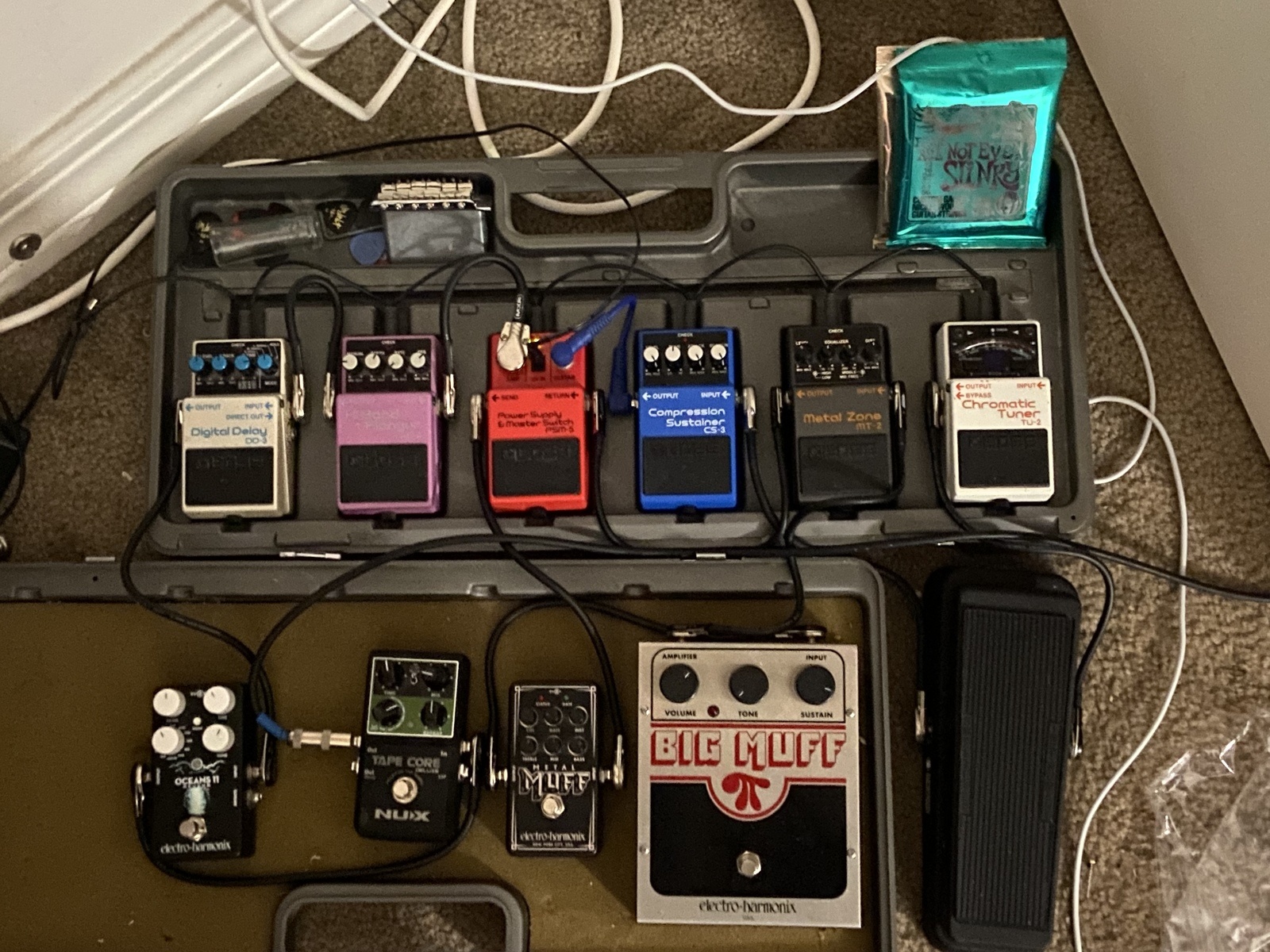 Boss Pedalboard by renankatz featuring Boss DD-3 Digital Delay, Boss HF-2 Hi Band Flanger, and Boss PSM-5 Power Supply & Master Switch and 8 more pieces of gear