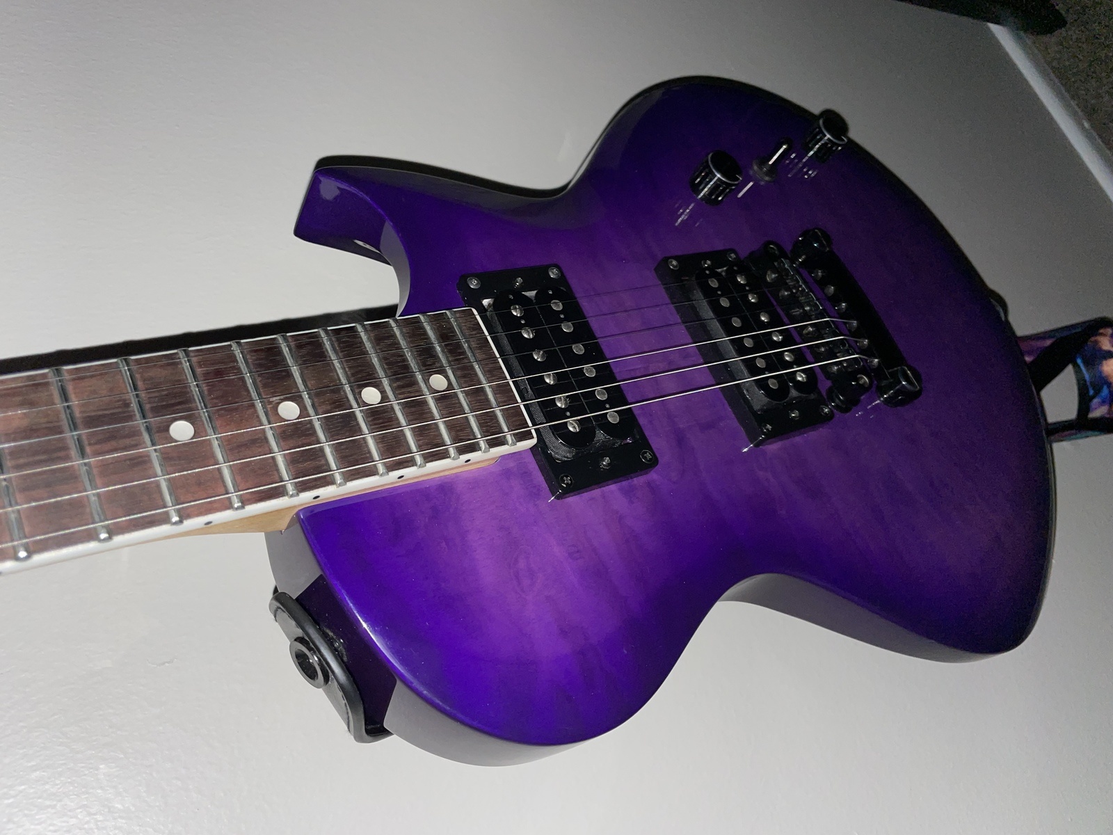 Music Gear Setup by kit_conn featuring Jackson Monarkh SC JS22Q