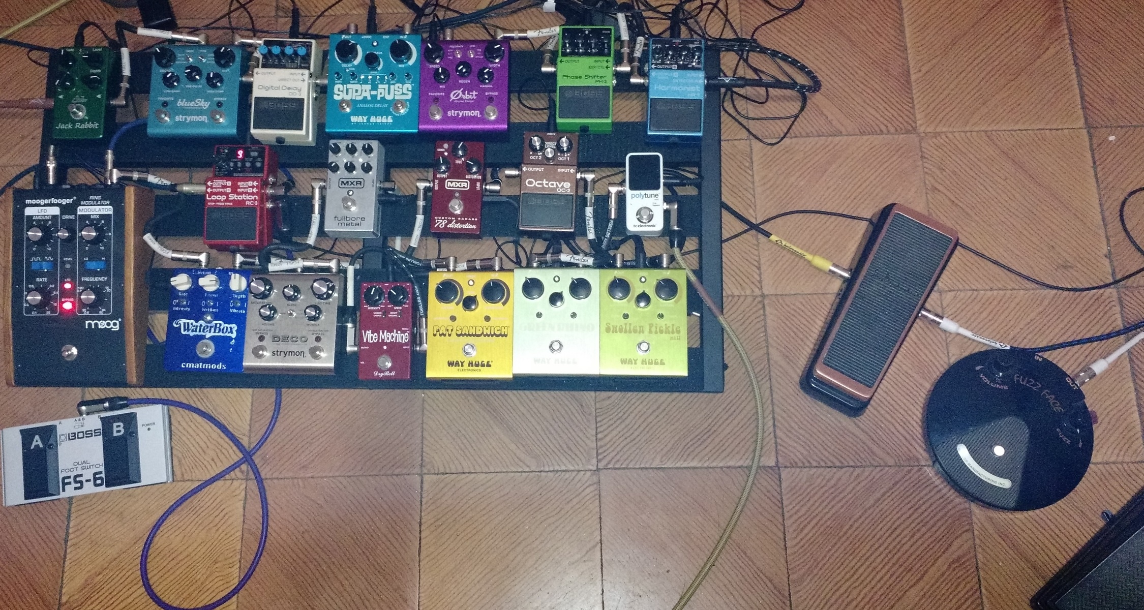 Music Gear Setup by chavaraujo featuring Boss PH-3 Phase Shifter, Boss RC-3 Loop Station, and MXR M78 Custom Badass '78 Distortion and 5 more pieces of gear