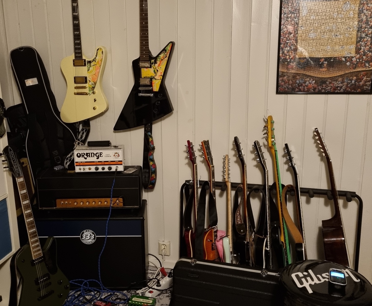 Metal Amp Rig by vegard_skjervoy featuring ESP LTD Phoenix-1000, Gibson X-Plorer (Explorer) 2002-2008, and PRS SE Standard 24 and 7 more pieces of gear