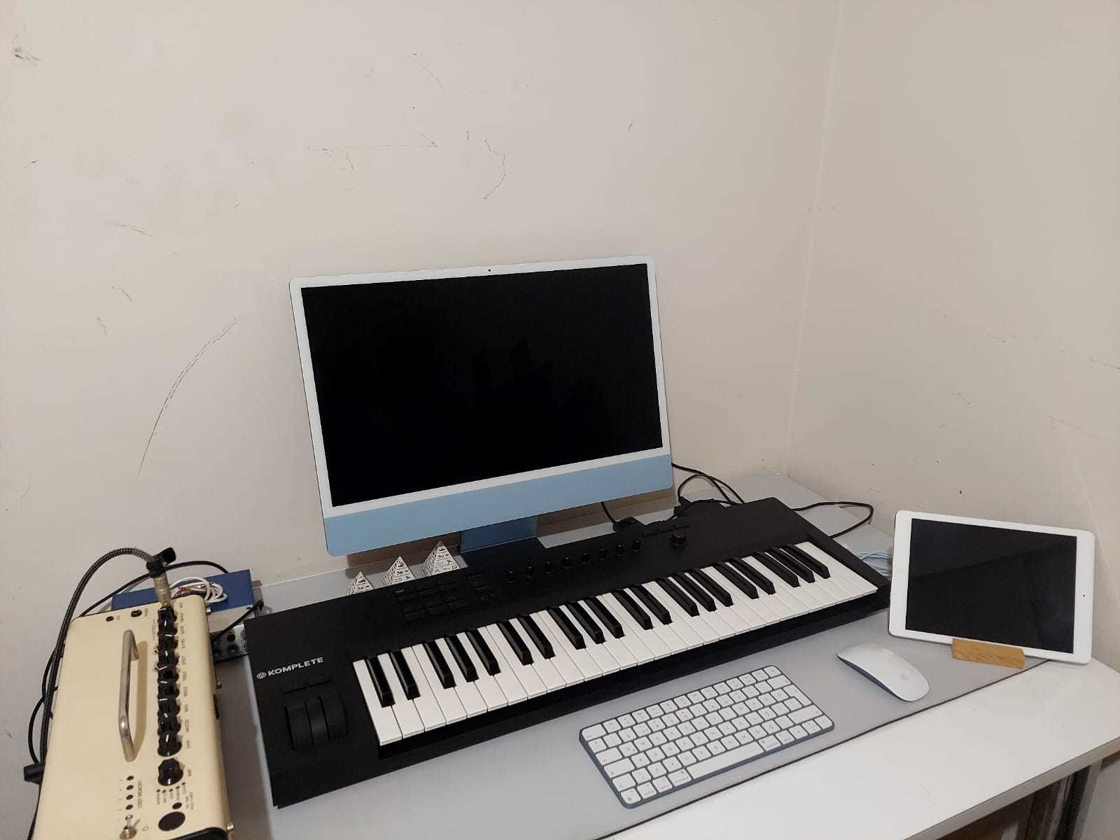 Electronic Studio Setup by adem_atesli featuring Apple iMac (General), Native Instruments Komplete Kontrol A49, and Yamaha THR10 Modeling Combo Amp and 1 more piece of gear