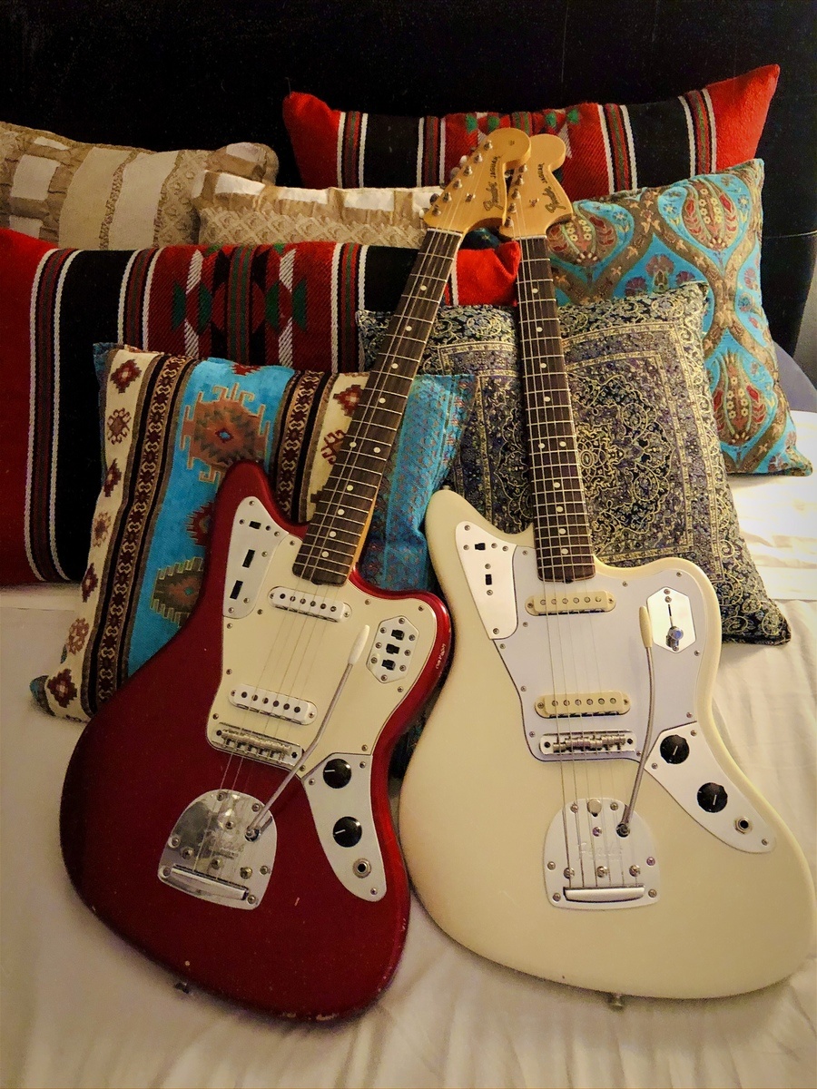 Music Gear Setup by nick_09 featuring Fender Johnny Marr Signature Jaguar and Fender Road Worn 60's Jaguar