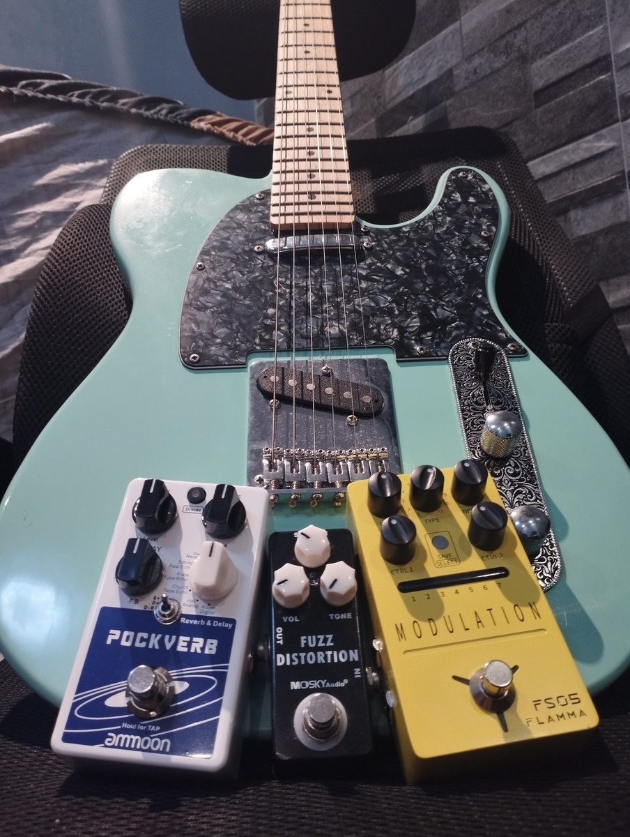 Pedalboard by rye_ryan featuring Ammoon Pockverb 7 Reverb Effects + 7 Delay Effects With Tap Tempo Function True Bypass, Mosky Mini Muff, and Flamma FS05 Modulation and 2 more pieces of gear