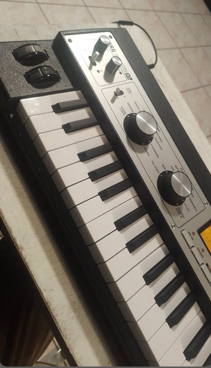 Electronic Synth Setup by lovelezzz02 featuring Korg microKORG XL Music Synthesizer