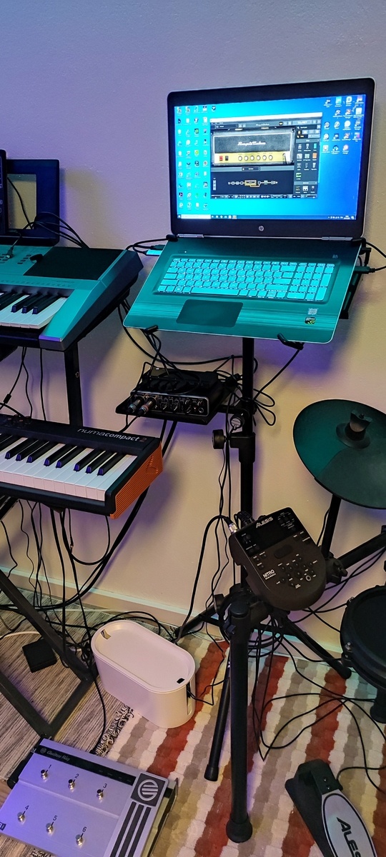 luis_dj's music gear photo