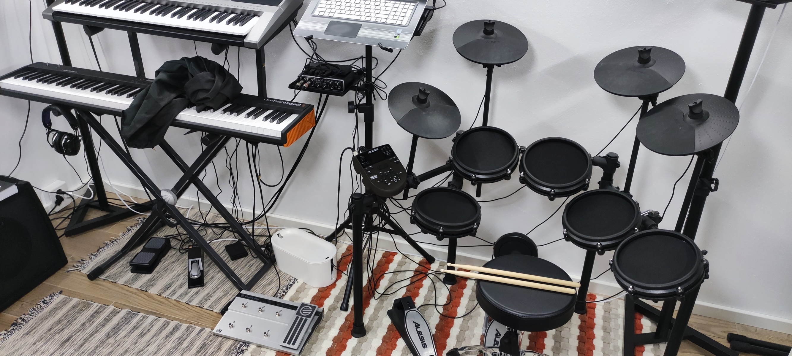luis_dj's music gear photo