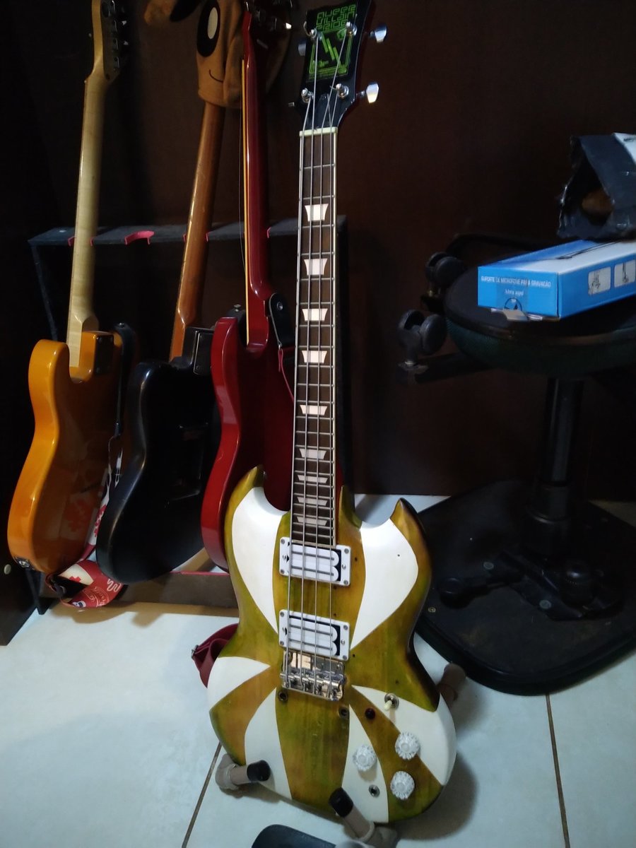 blackcorvo's music gear photo