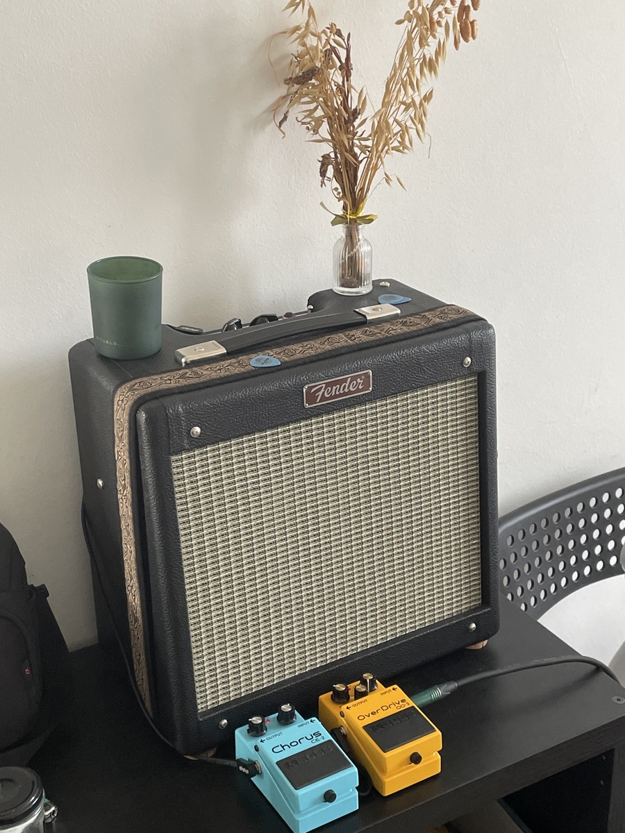 Boss Amp Rig by miguel_angelo featuring Fender Pro Junior IV SE 1 x 10-inch 15-watt Tube Combo Amp, Boss OD-3 OverDrive, and Boss CE-2 Chorus