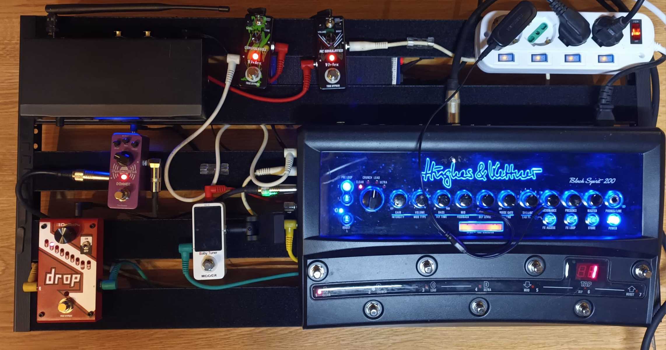 Metal Pedalboard by leh featuring Hughes & Kettner Black Spirit 200 Floor, Mooer Baby Tuner, and DigiTech Drop and 1 more piece of gear